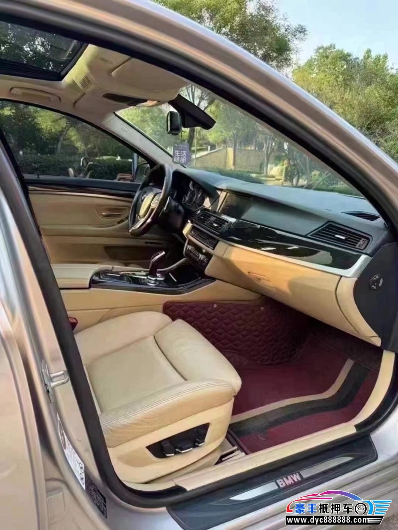 12年宝马5系轿车抵押车出售