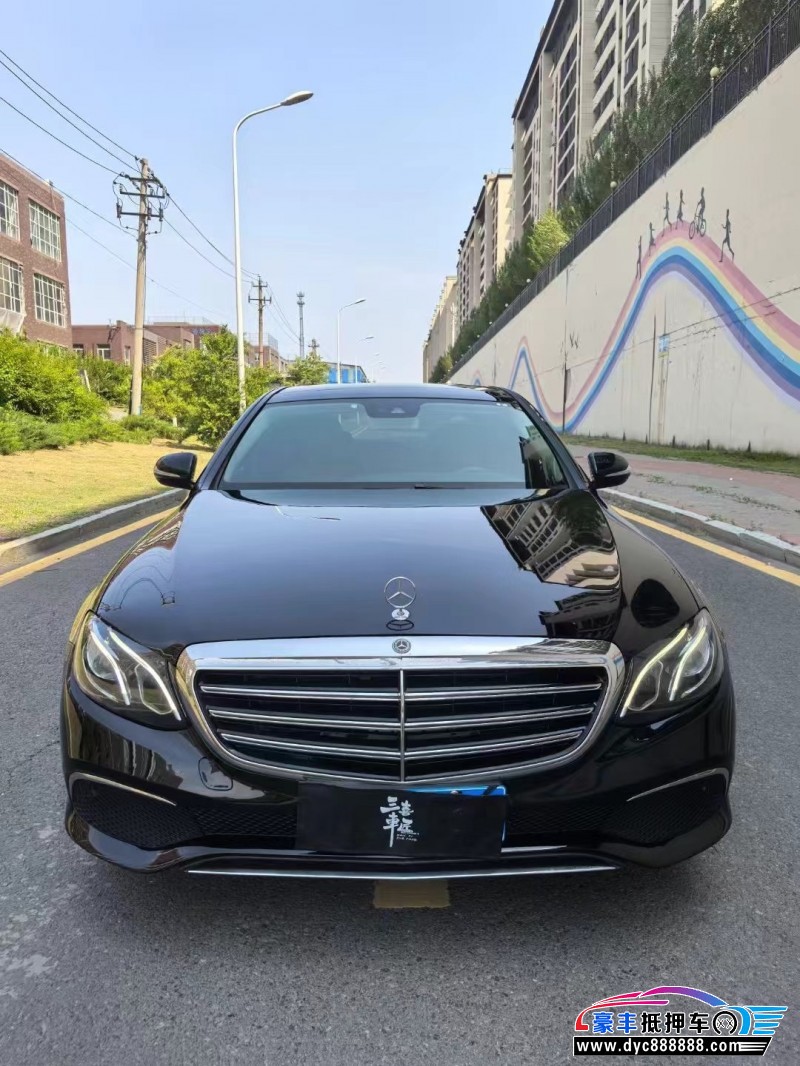 17年奔驰E轿车抵押车出售