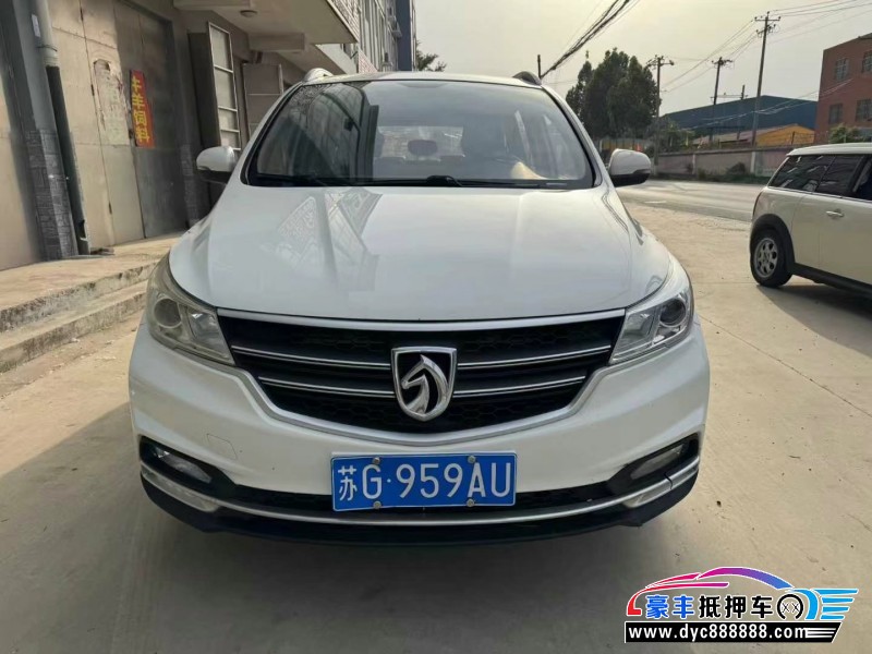 19年宝骏730轿车抵押车出售