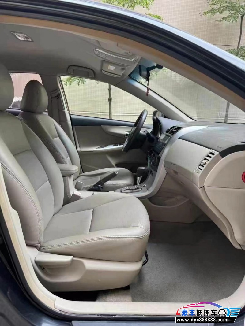 12年丰田卡罗拉轿车抵押车出售