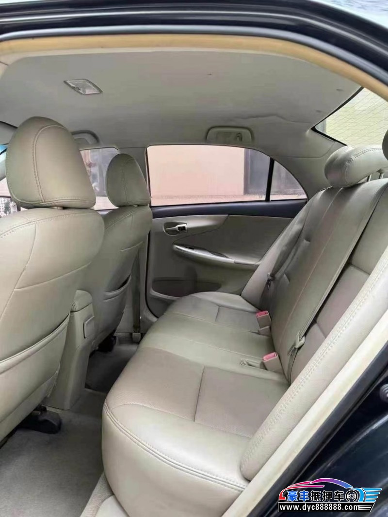 12年丰田卡罗拉轿车抵押车出售