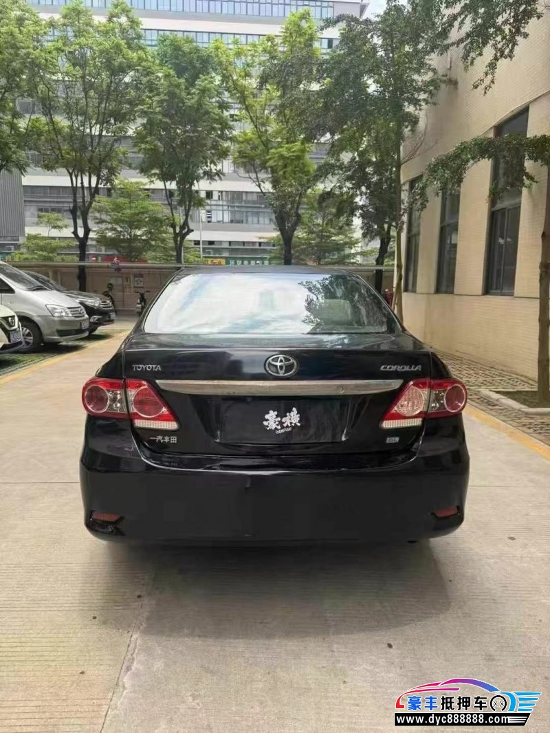 12年丰田卡罗拉轿车抵押车出售