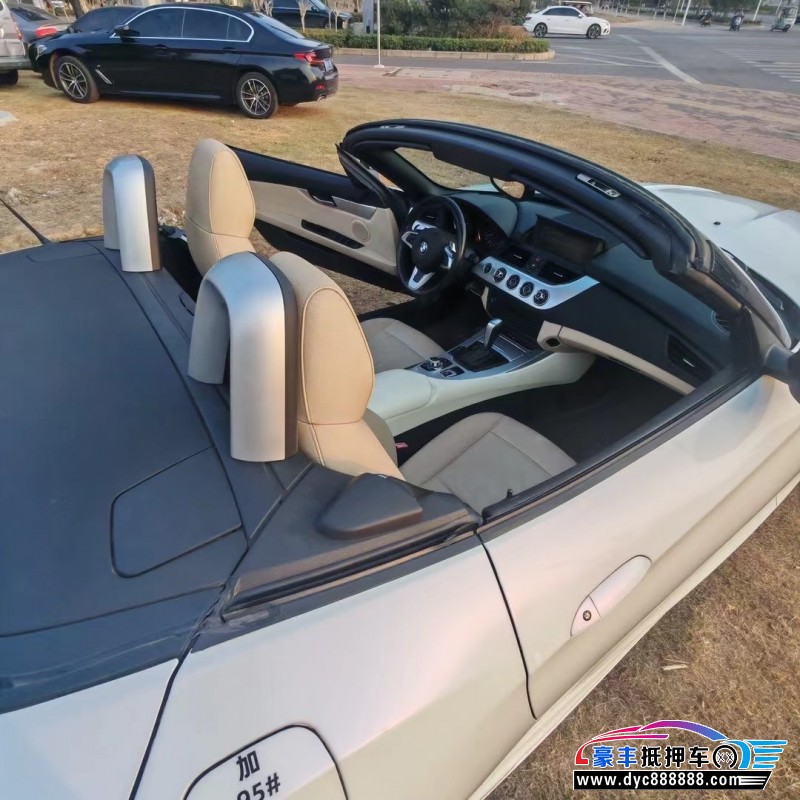 10年宝马Z4轿车抵押车出售