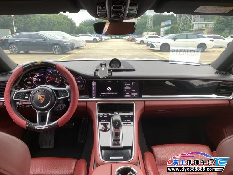 19年保时捷帕纳梅拉轿车抵押车出售