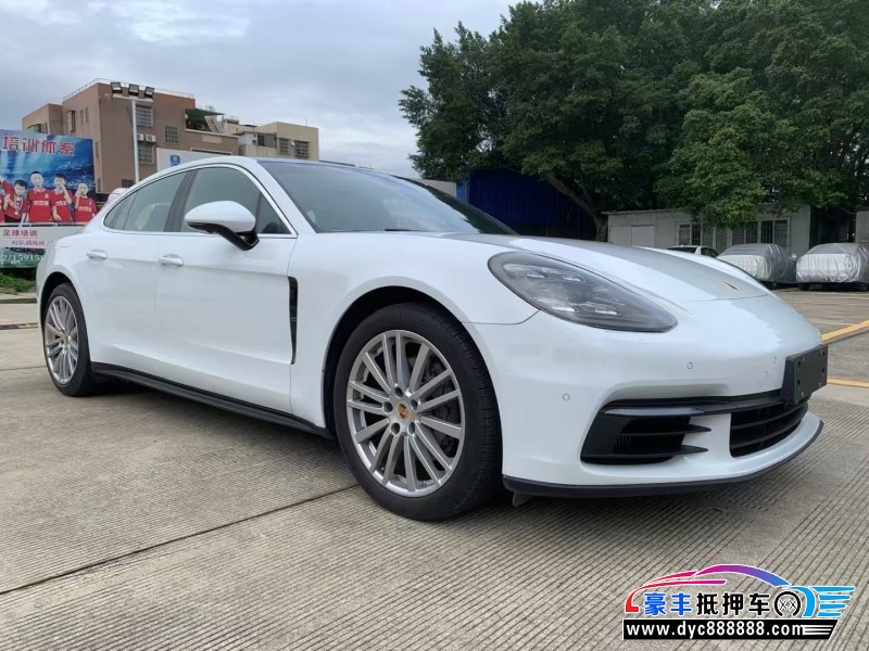 19年保时捷帕纳梅拉轿车抵押车出售