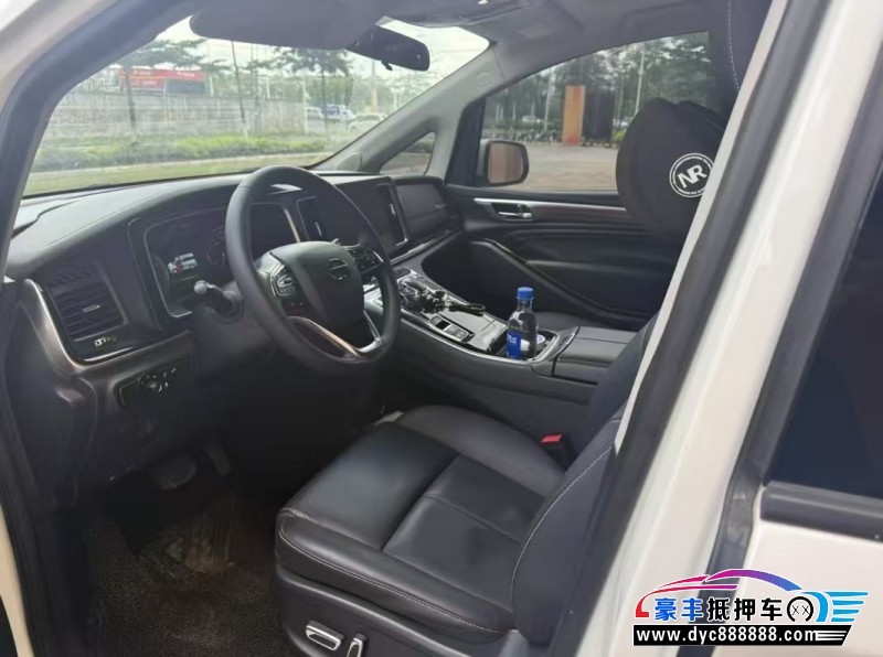 22年传祺M8轿车抵押车出售