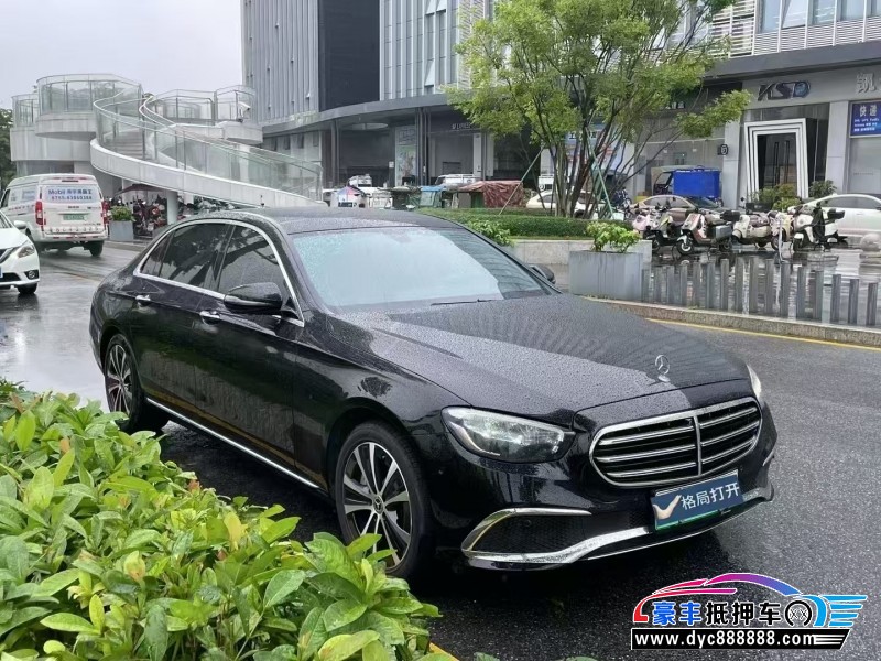 22年奔驰E轿车抵押车出售