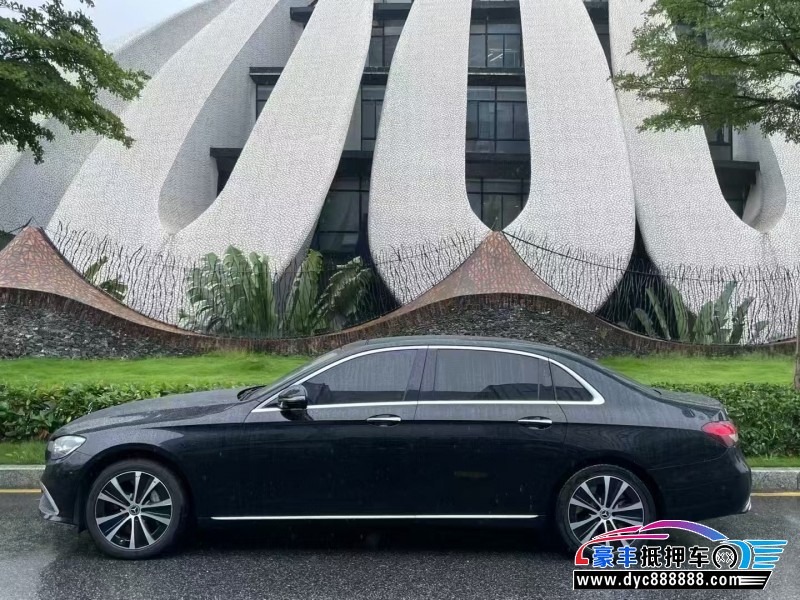 22年奔驰E轿车抵押车出售