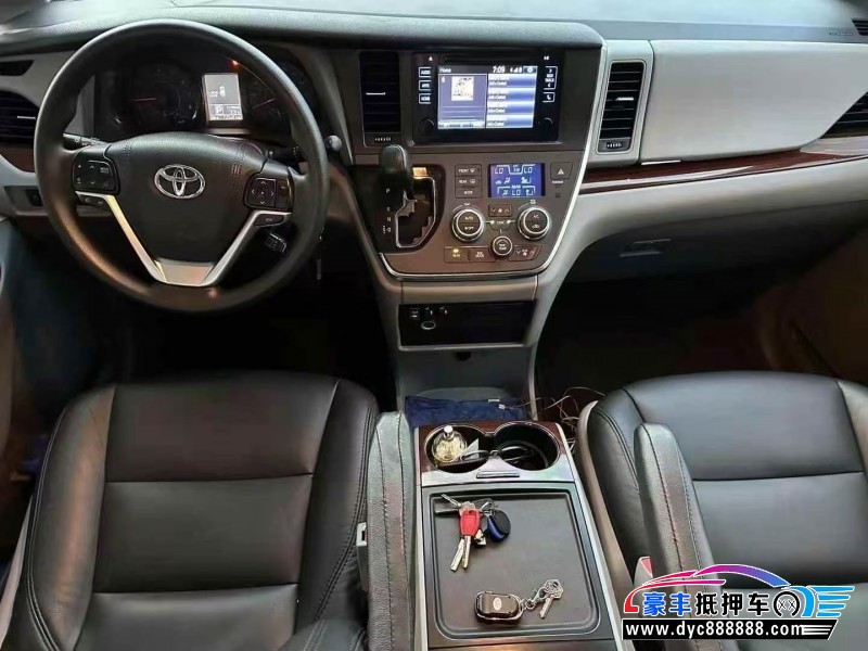 18年丰田塞纳MPV抵押车出售