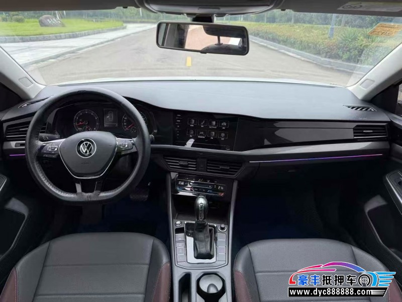 21年大众宝来轿车抵押车出售