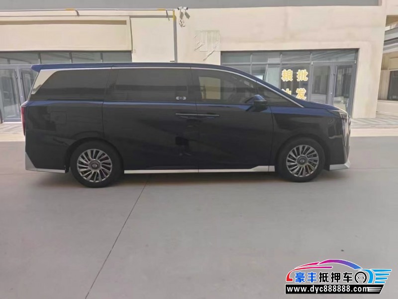 23年传祺M8轿车抵押车出售