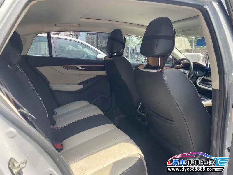 22年东风风神奕炫轿车抵押车出售