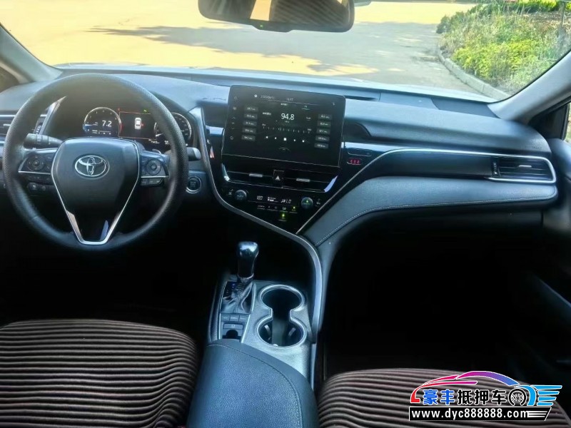 21年丰田凯美瑞轿车抵押车出售