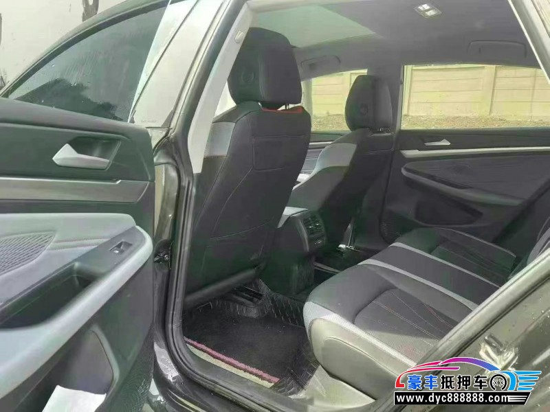 24年大众凌渡轿车抵押车出售