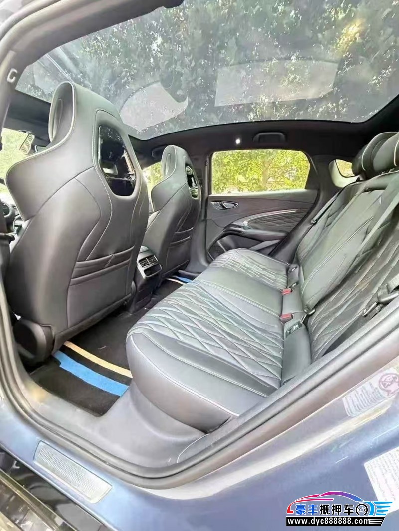 23年比亚迪海豹轿车抵押车出售