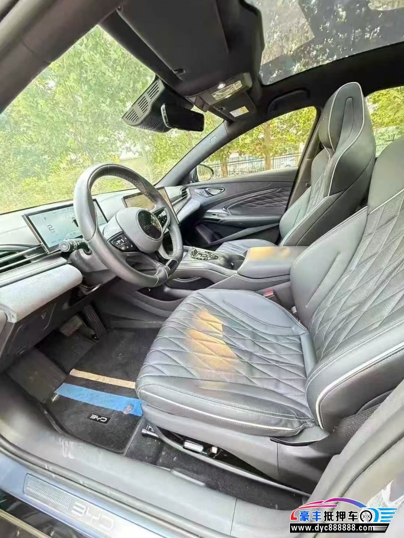 23年比亚迪海豹轿车抵押车出售