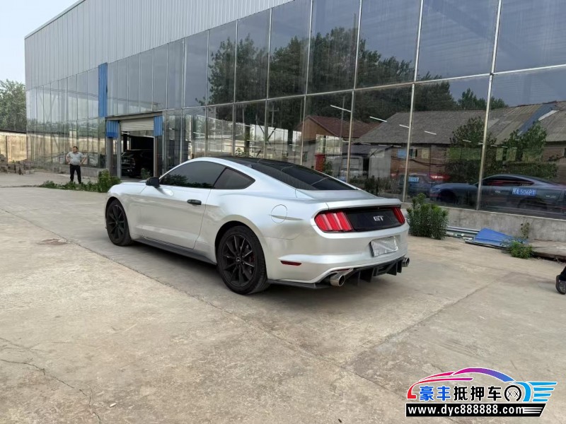 16年福特野马轿车抵押车出售