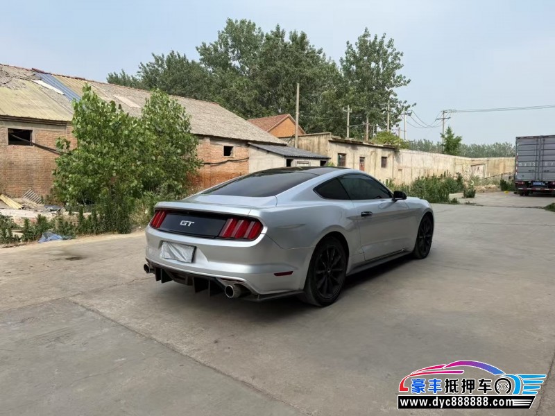 16年福特野马轿车抵押车出售