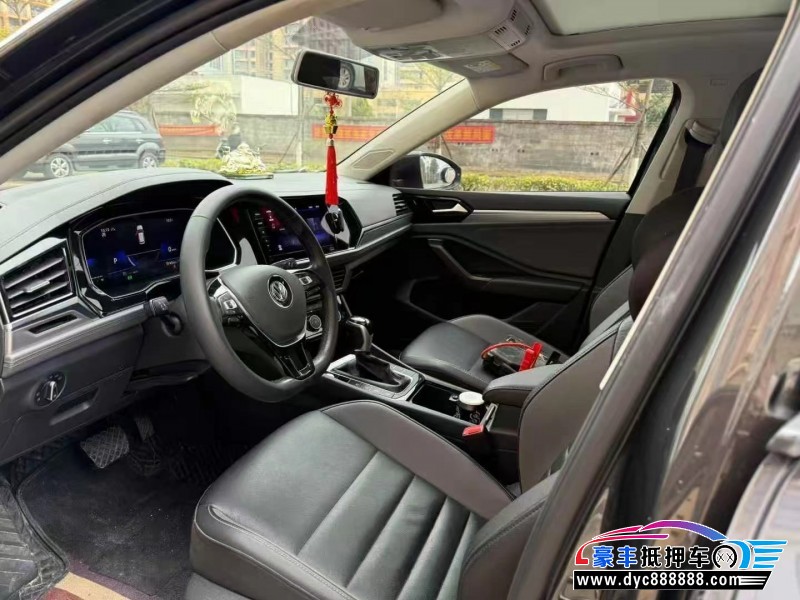 21年大众速腾轿车抵押车出售