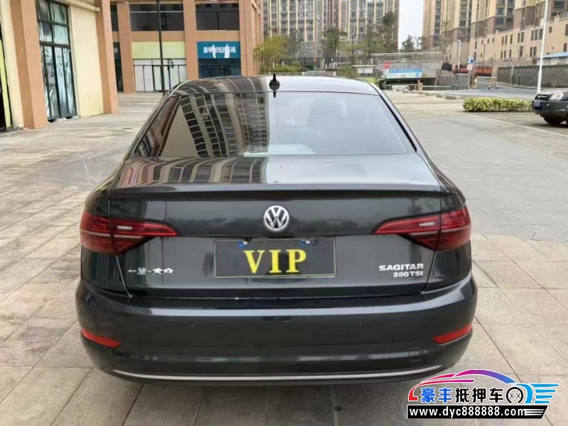 21年大众速腾轿车抵押车出售