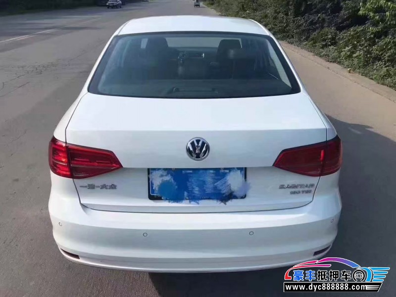 18年大众速腾轿车抵押车出售