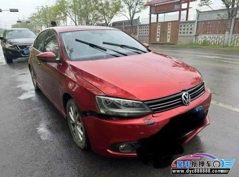 13年大众速腾轿车抵押车出售