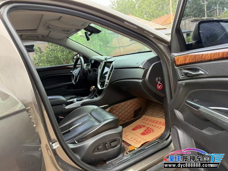 14年凯迪拉克SRX轿车抵押车出售