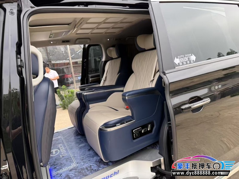 23年传祺M8轿车抵押车出售