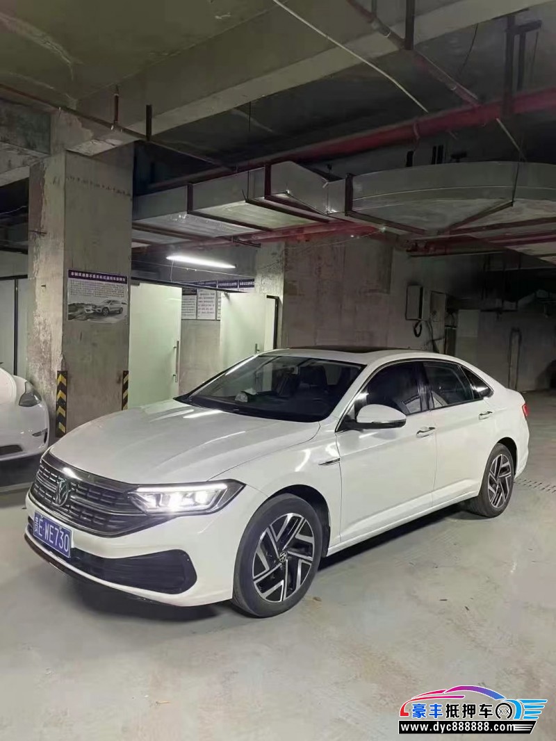 22年大众速腾轿车抵押车出售