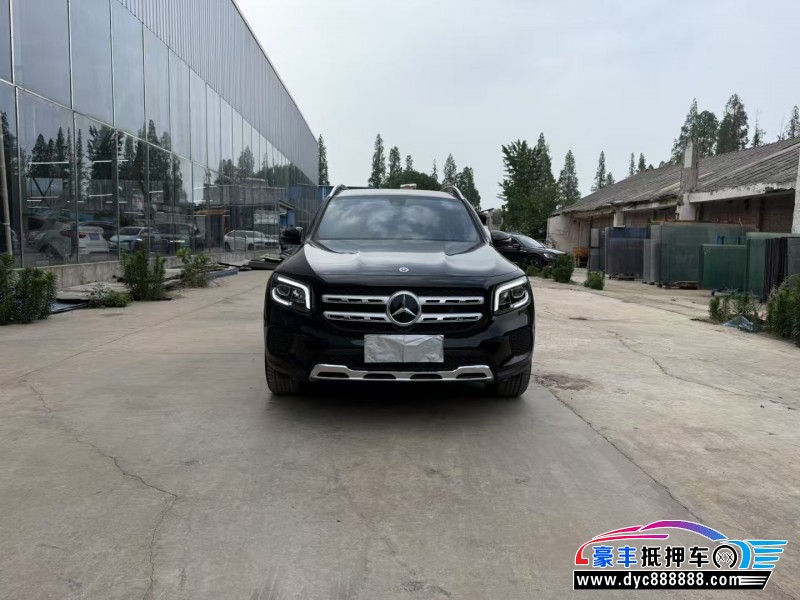 22年奔驰GLB轿车