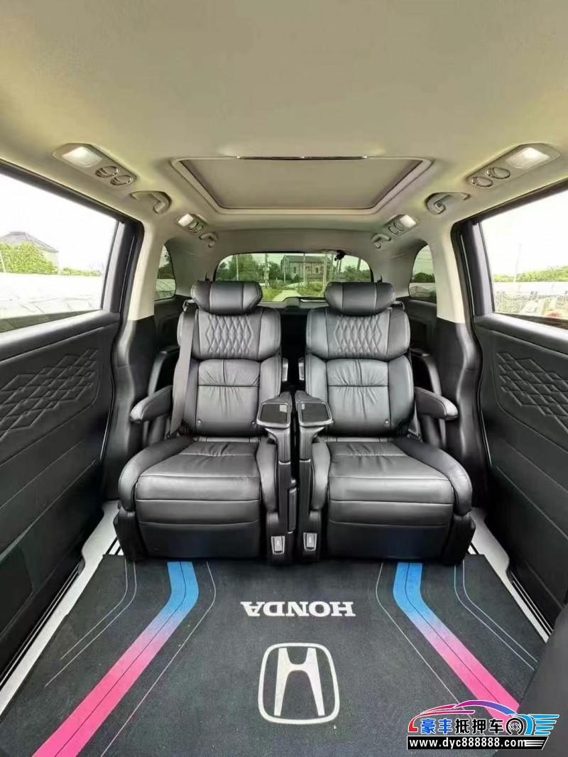 24年本田艾力绅轿车抵押车出售