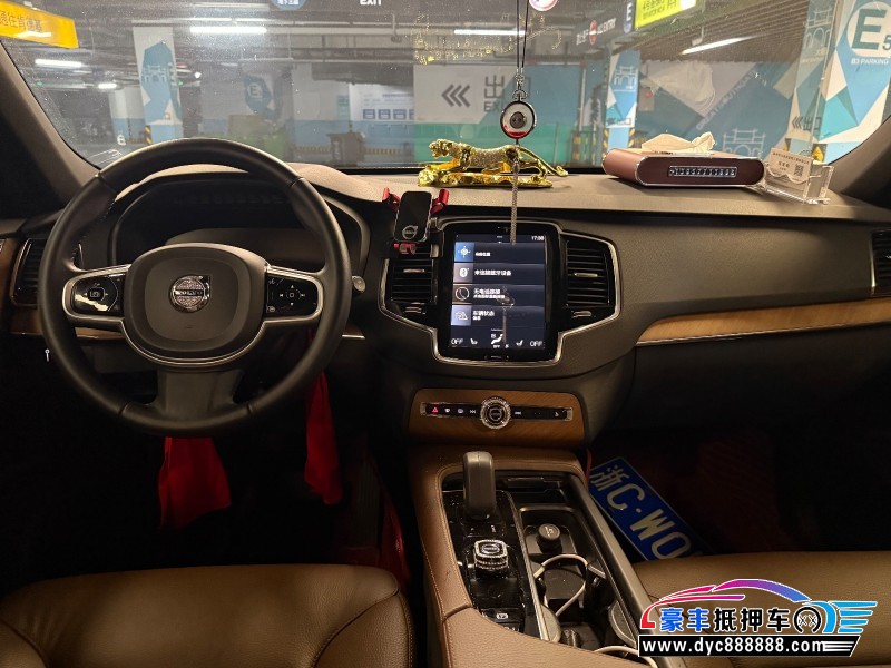 22年沃尔沃XC90SUV抵押车出售