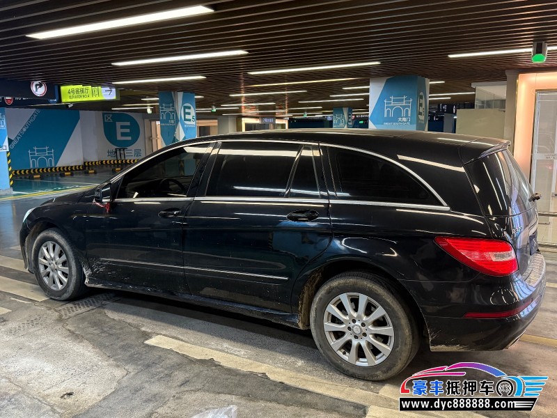 17年奔驰R级MPV抵押车出售