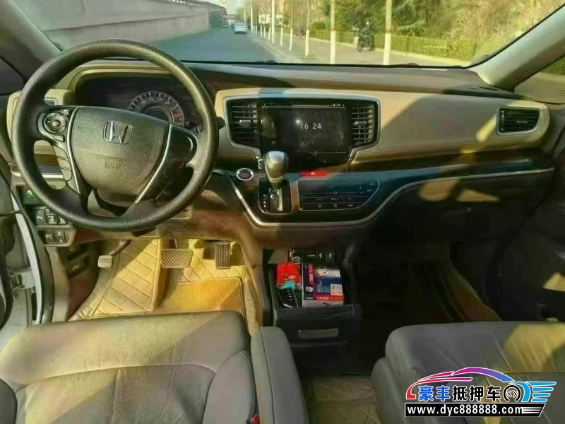 17年本田奥德赛轿车抵押车出售