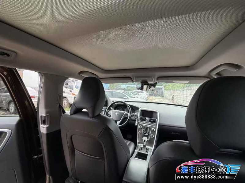 14年沃尔沃XC60轿车抵押车出售