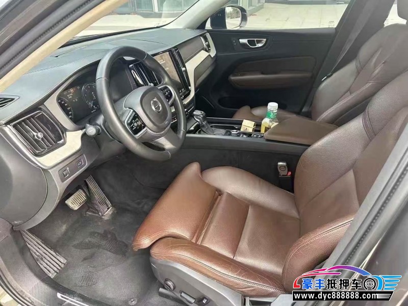 18年沃尔沃XC60轿车抵押车出售