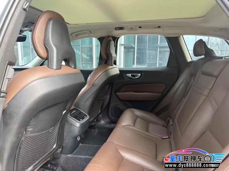 18年沃尔沃XC60轿车抵押车出售