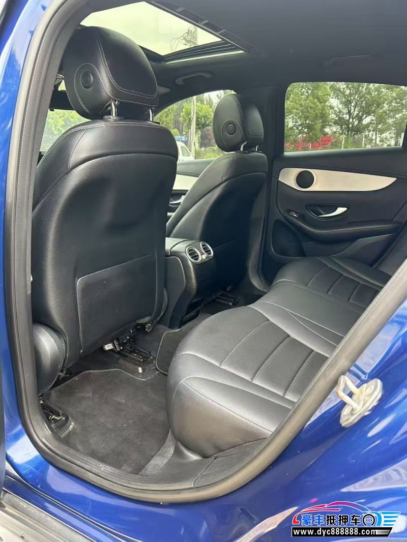 19年奔驰GLC(进口)轿车抵押车出售