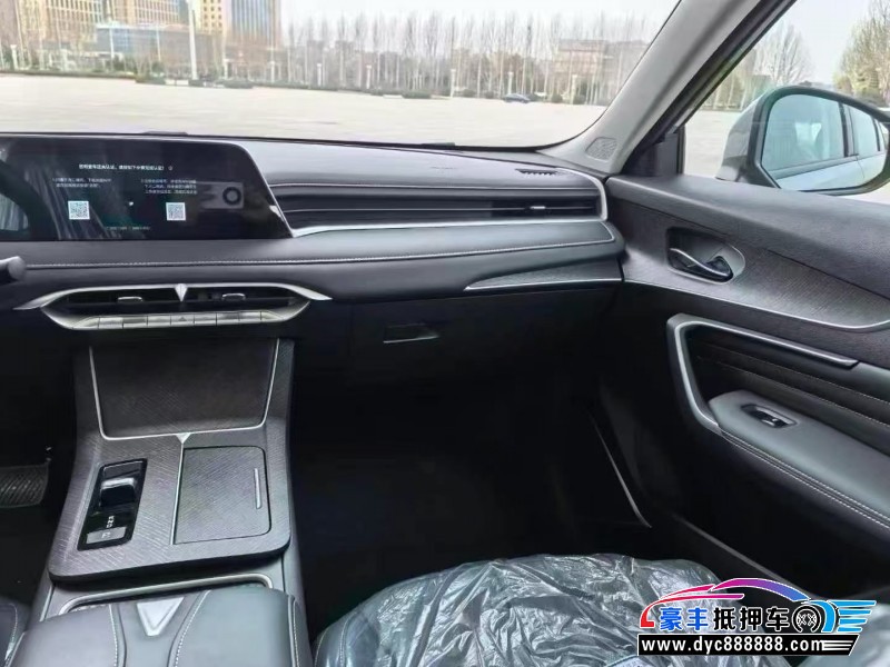 25年启辰大V轿车抵押车出售