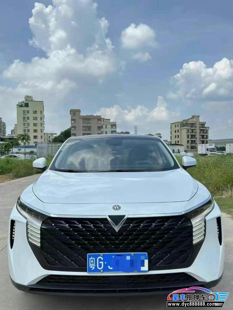 抵押车出售22年启辰大V轿车