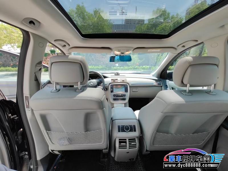 16年奔驰R轿车抵押车出售