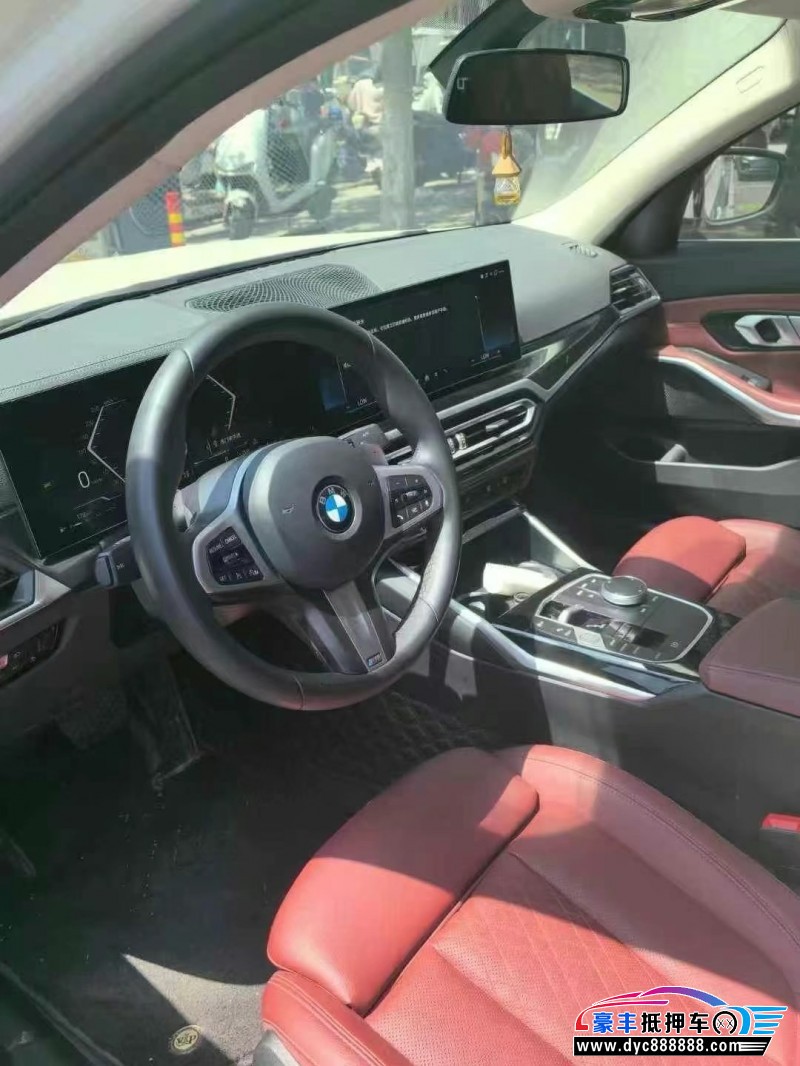 24年宝马3系轿车抵押车出售