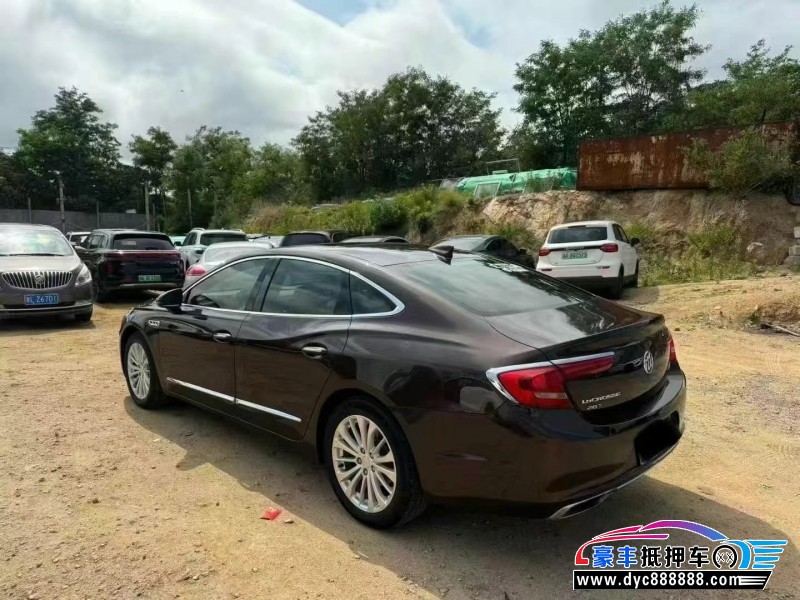 19年别克君越轿车抵押车出售