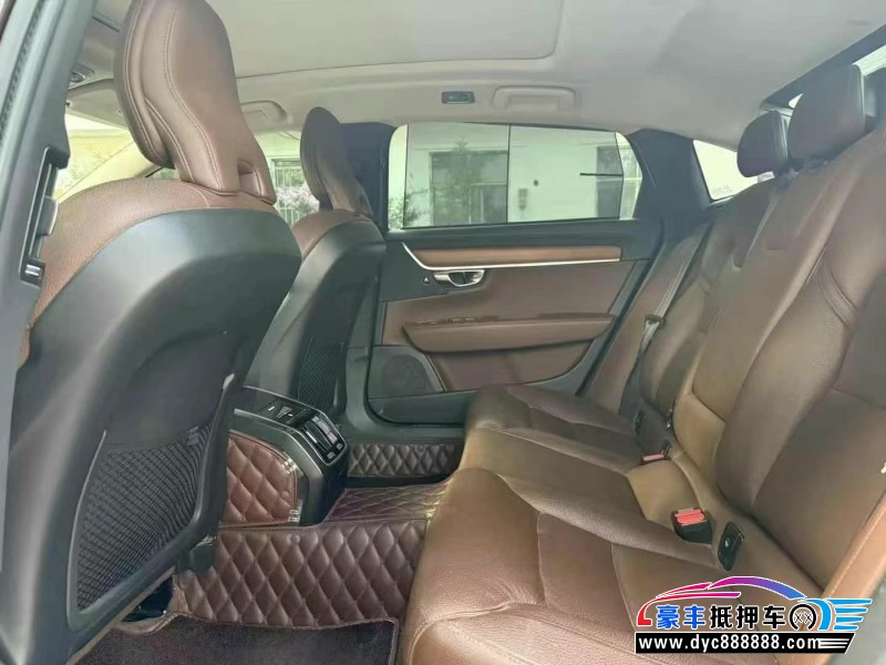 20年沃尔沃S90轿车抵押车出售