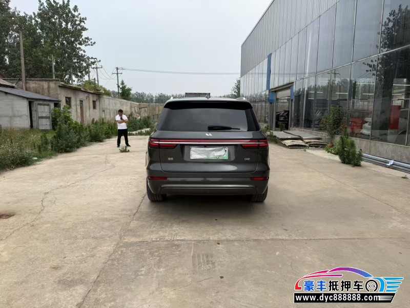 21年理想ONE轿车抵押车出售