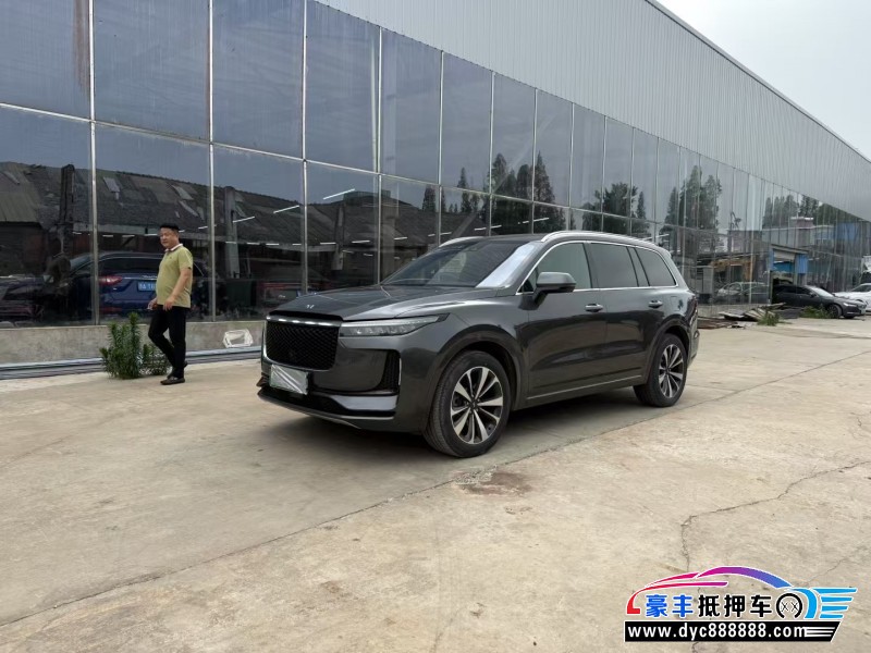 21年理想ONE轿车抵押车出售