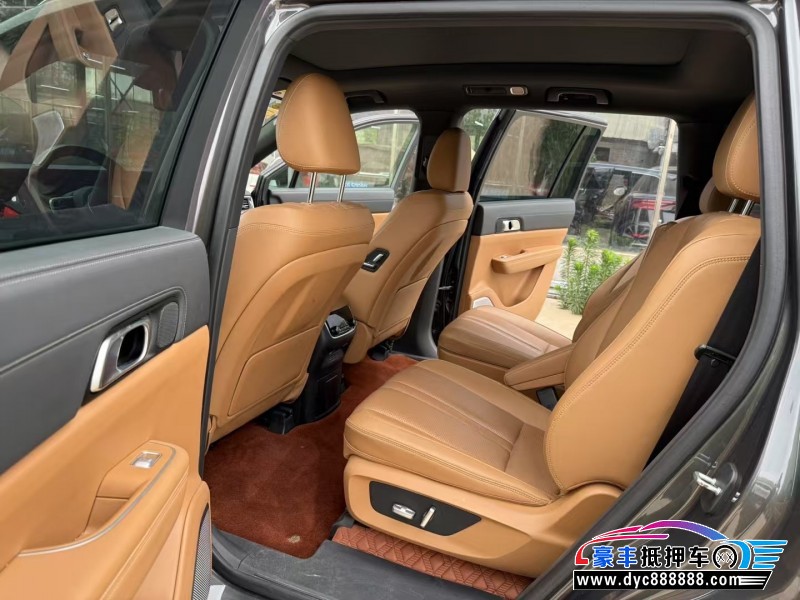 21年理想ONE轿车抵押车出售