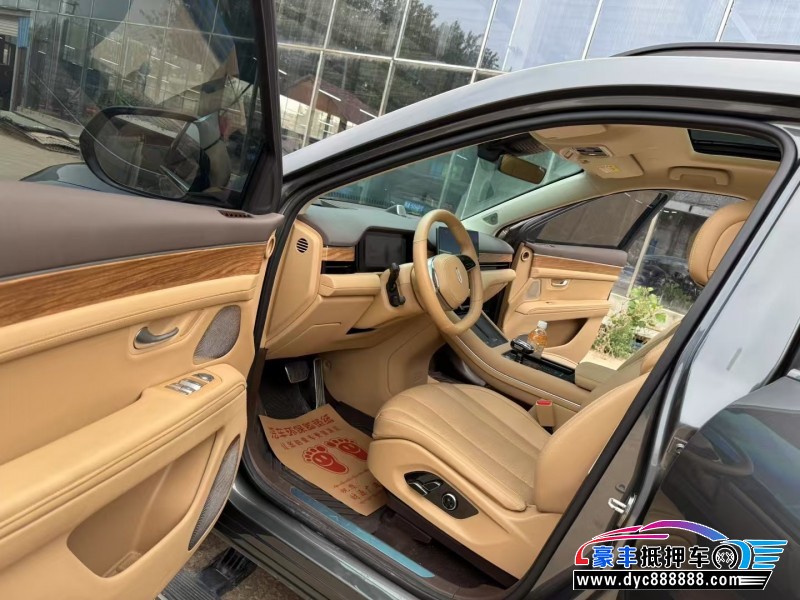 24年华为问界轿车抵押车出售