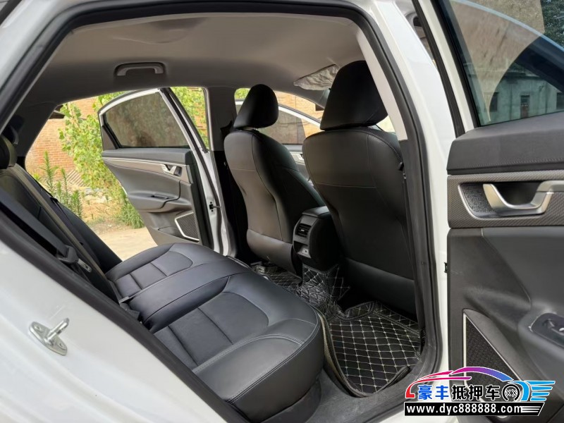 23年吉利帝豪EV轿车抵押车出售