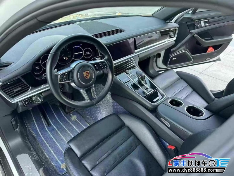 19年保时捷帕纳梅拉轿车抵押车出售